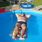 und im Wasser eine Runde schlafen ....